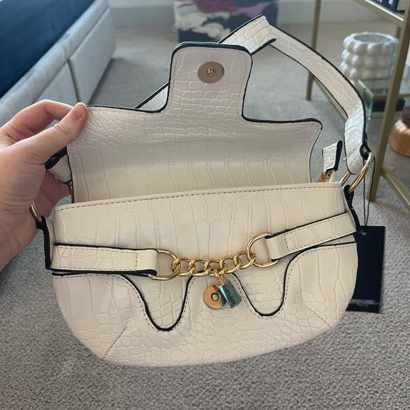 NWT Sold Out Nasty Gal Padlock 'Em Up Croc Shoulder Bag - Picture 6 of 10